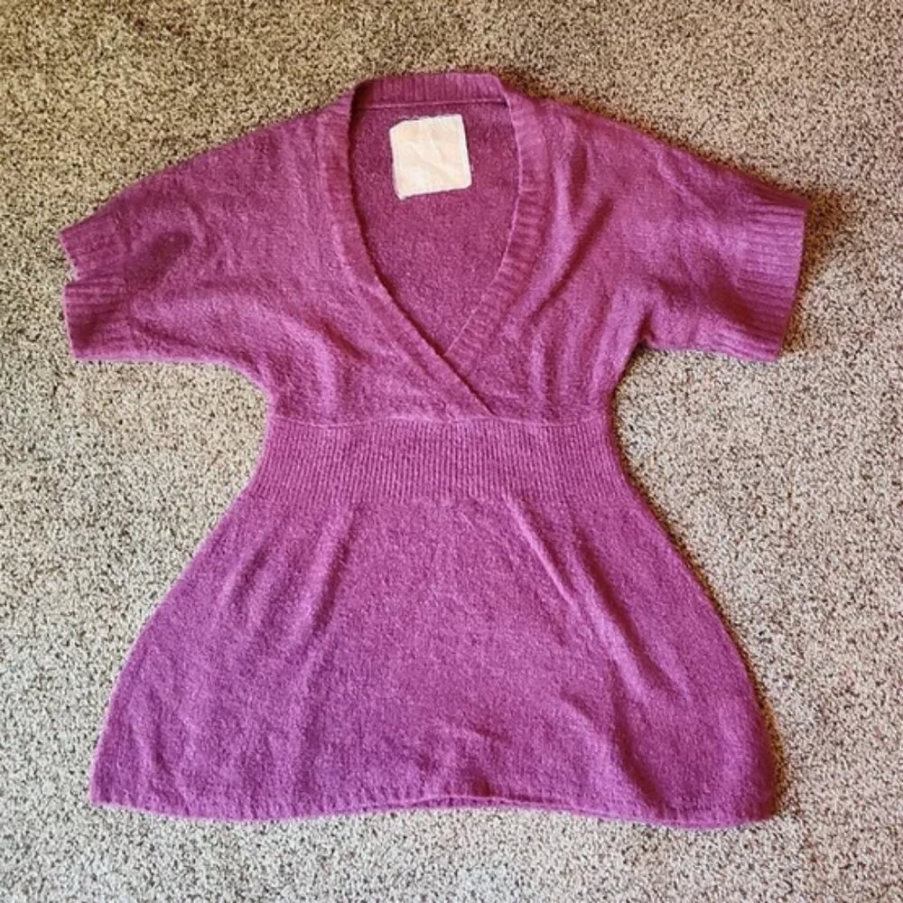 Love Rocks magenta short sleeve fuzzy tunic sweater size medium